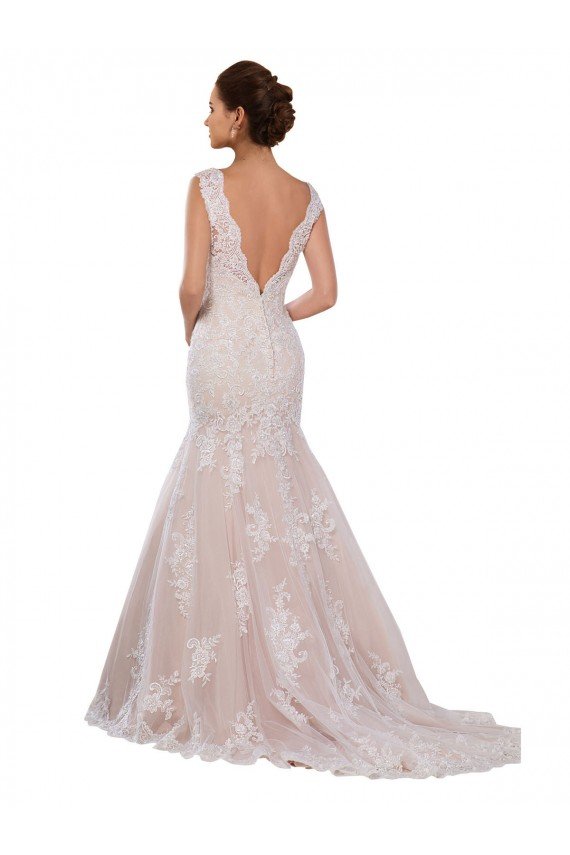 Classic Fit and Flare V-Neck Mermaid Lace Wedding Dress Essex